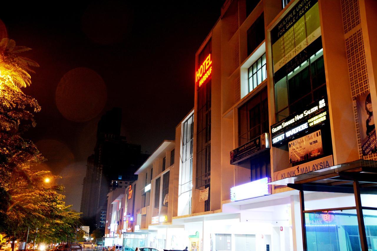 Swing & Pillows - Pj21 Petaling Jaya Exterior photo